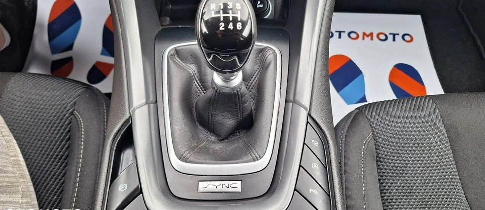 Ford Mondeo cena 53900 przebieg: 163000, rok produkcji 2017 z Zgorzelec małe 121